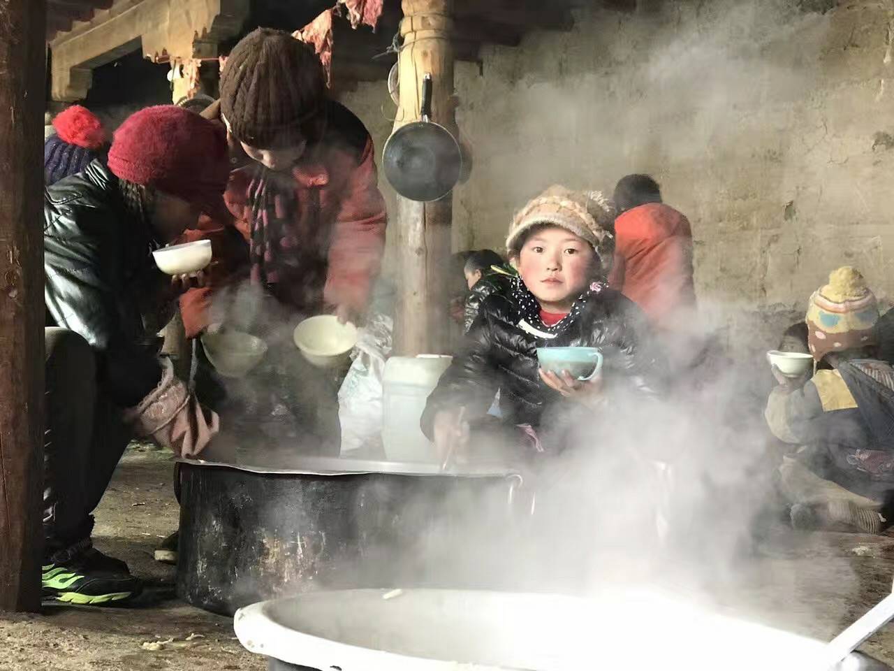 开云app官方在线入口-开云(中国)公益回顾丨家国同欢月同圆 温暖满载甘孜州(图10)